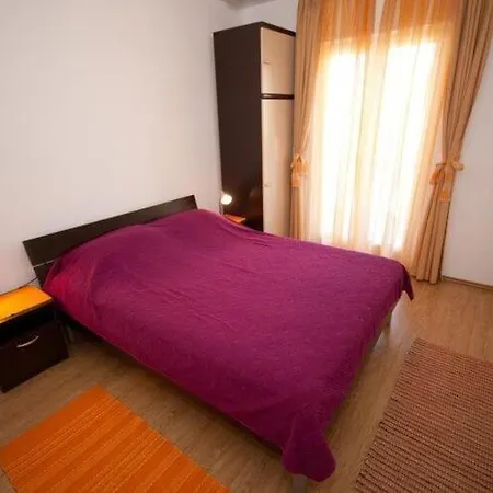 Briest - Two Bedroom With Balcony And City View A4 Apartment